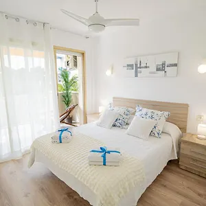 apartamento-leomar.top-hotels-tarragona.com/